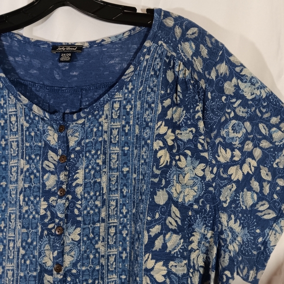 Lucky Brand Womens 2X Blouse Blue Floral Paisley Top Boho - Picture 3 of 10